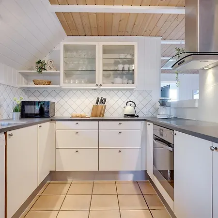 Viana - 100m From The Sea By Interhome Blåvand