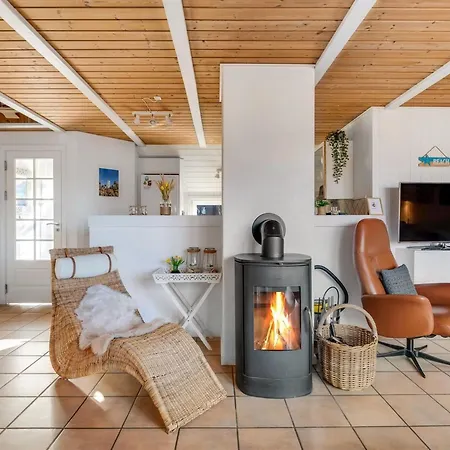 Viana - 100m From The Sea By Interhome * Blåvand